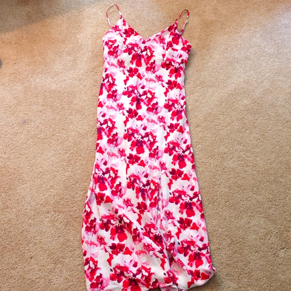 Like new Crepe Midi Slip Dress a new day red floral